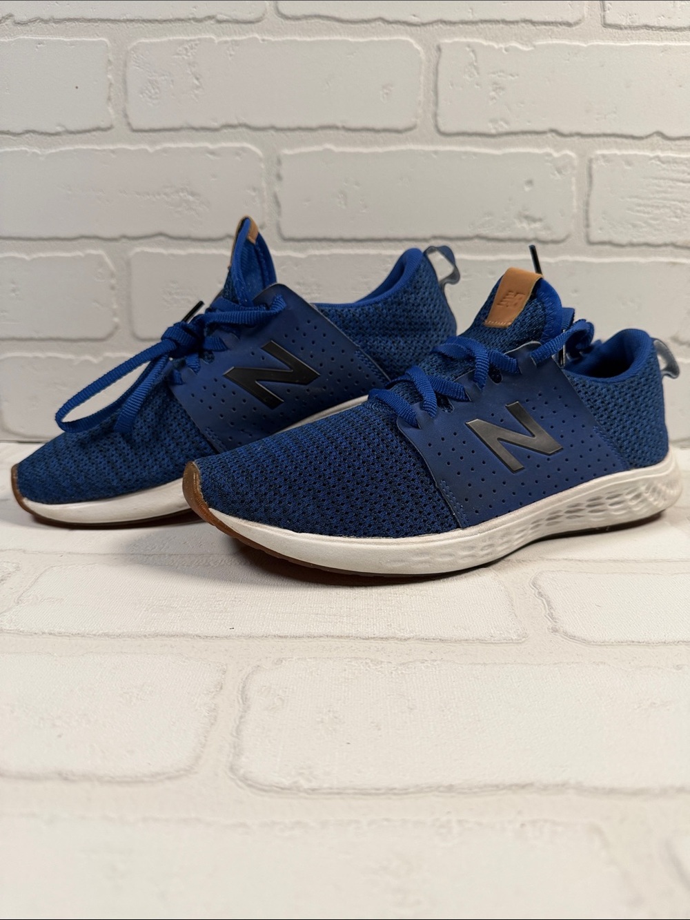 New Balance Kids Blue Knit Lace-Up Sneakers with Brown Accents